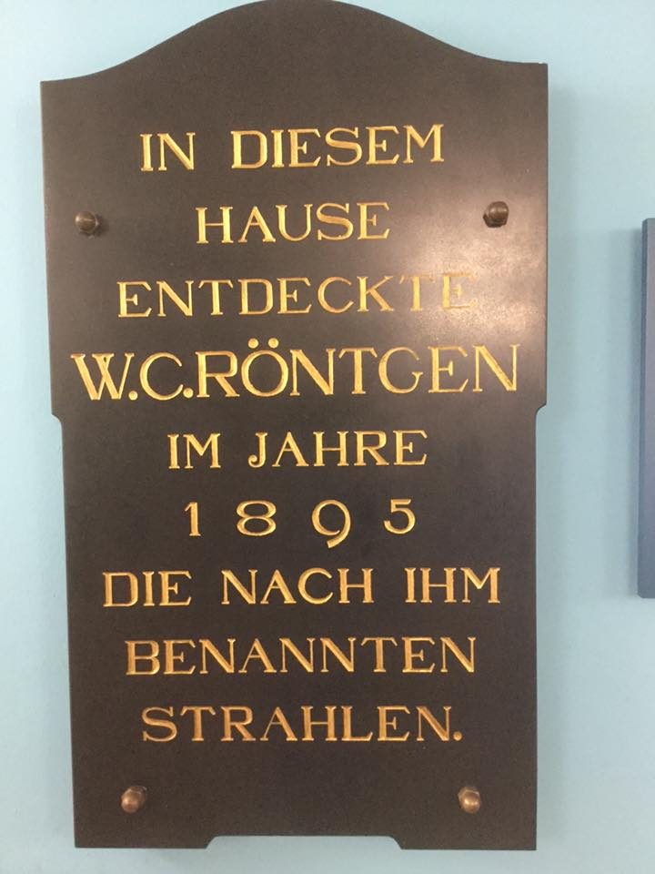 Wilhelm Conrad Roentgen's plate, Wurzburg (by Adrian Thomas) (1).jpg
